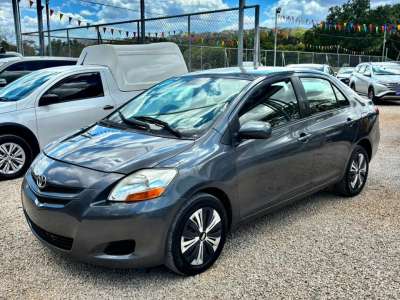 Toyota Yaris - Image 3