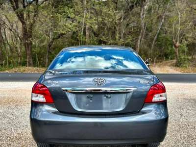 Toyota Yaris - Image 4