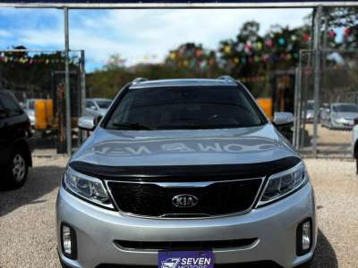Kia Sorento - Image 1