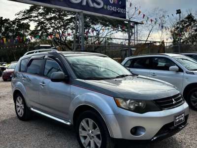 Mitsubishi Outlander - Image 2