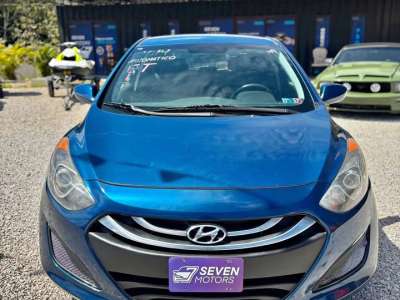 Hyundai Elantra - Image 1