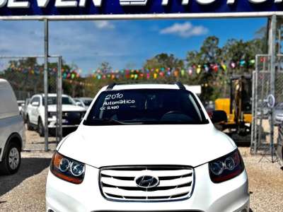 Hyundai Santa Fe - Image 1