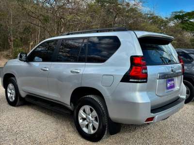 Toyota Prado - Image 2