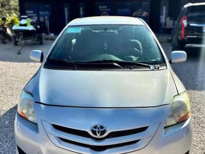 Toyota Yaris - Image 1