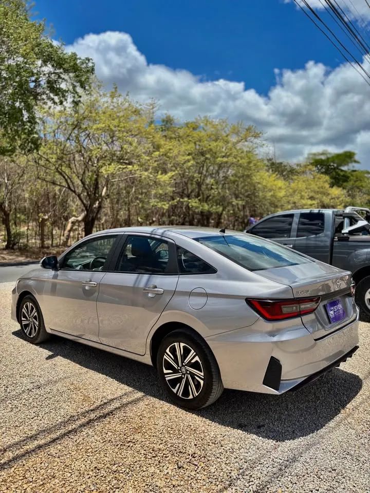 Toyota Yaris - Image 5