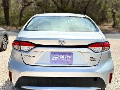 Toyota Corolla - Image 4