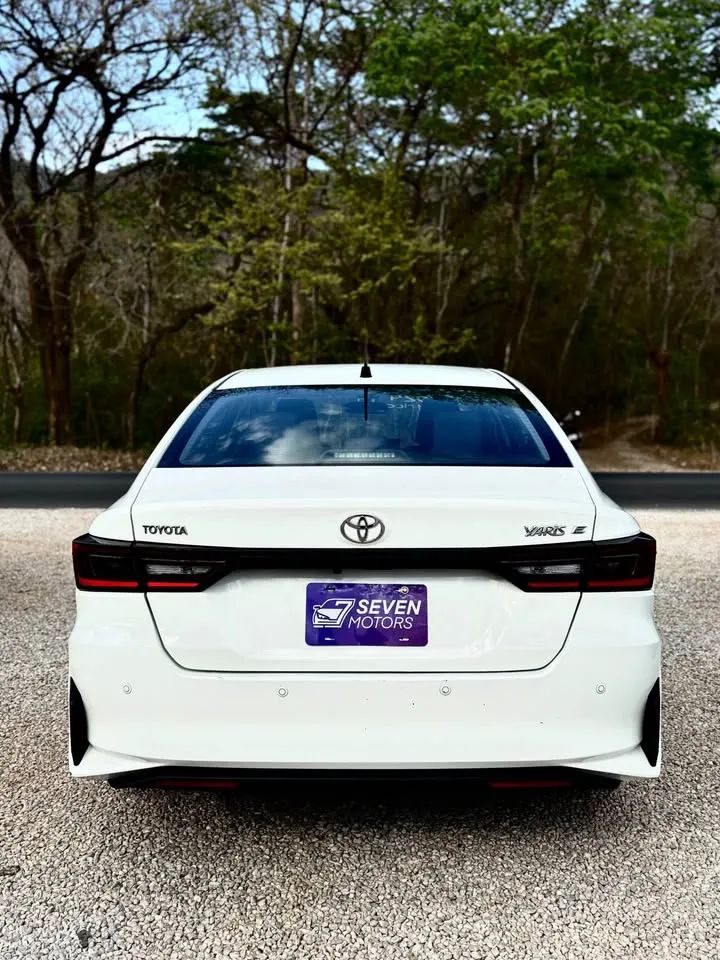 Toyota Yaris - Image 4