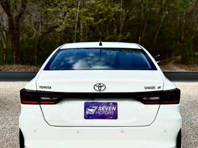 Toyota Yaris - Image 4