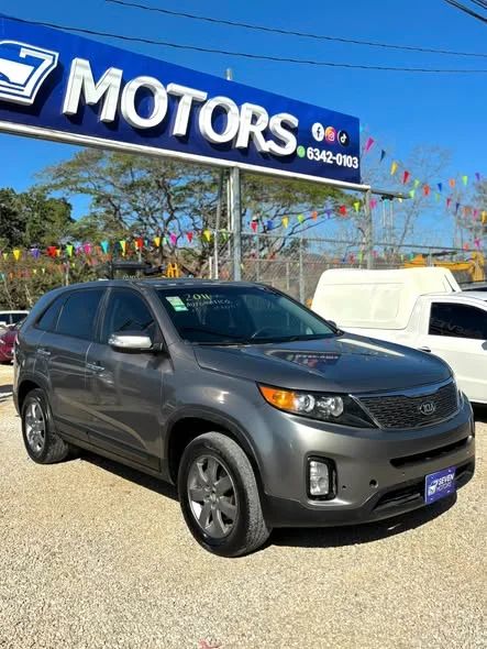 Kia Sorento - Image 2