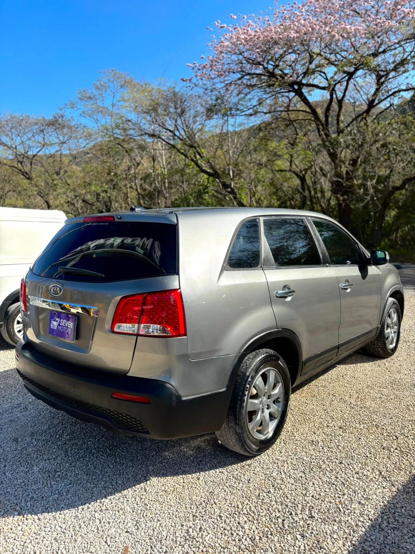 Kia Sorento - Image 6