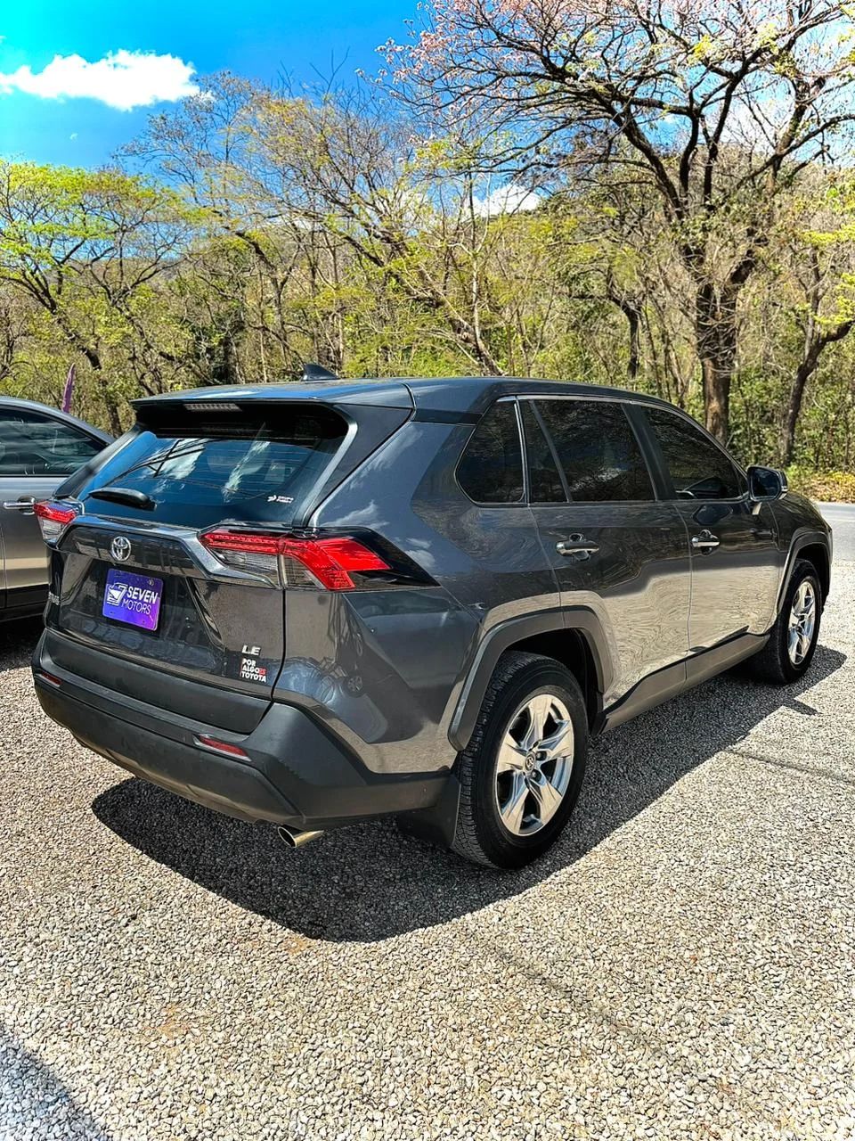 Toyota RAV4 - Image 5