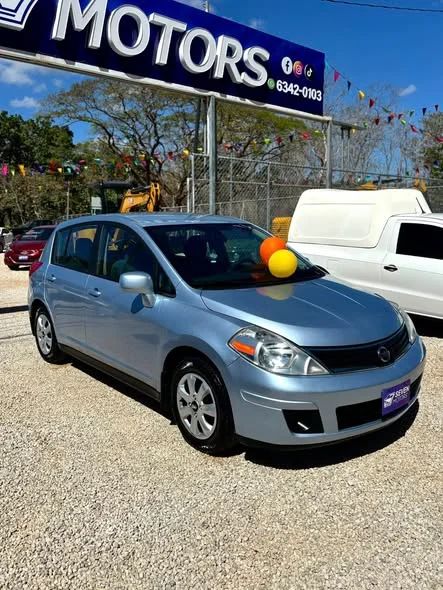 Nissan Versa - Image 2