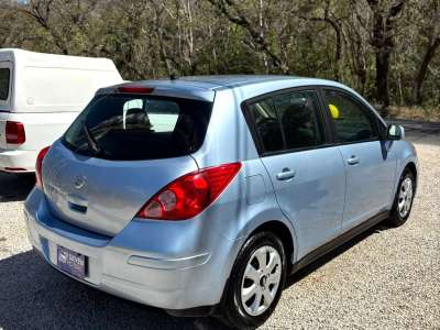 Nissan Versa - Image 6