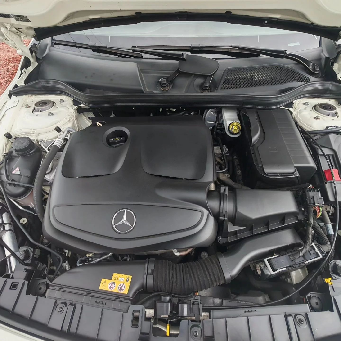 Mercedes Benz GLA180 - Image 9