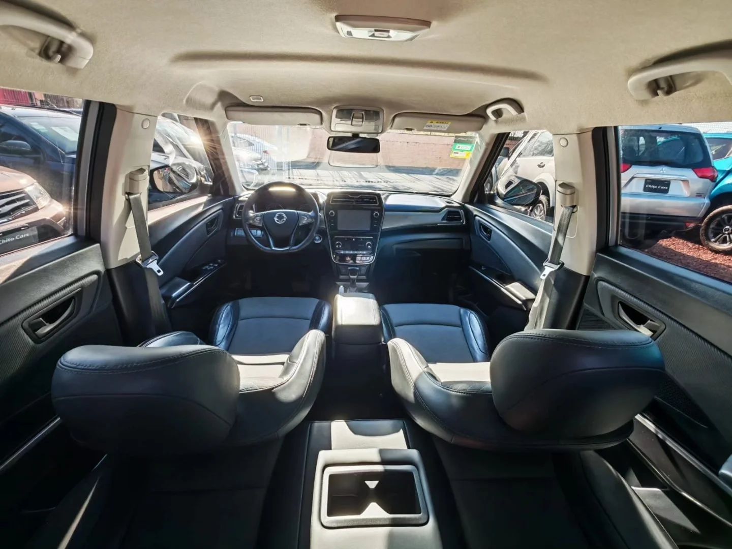 Ssang Yong Tivoli - Image 6