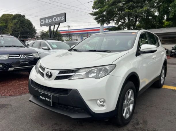 Toyota RAV4 - Image 1