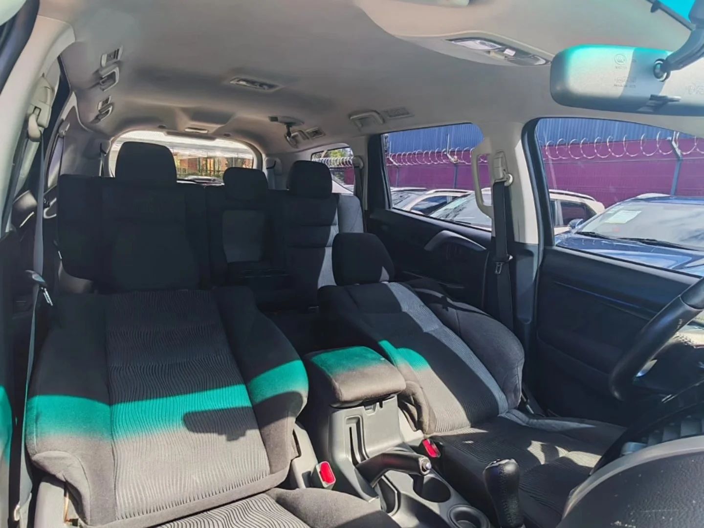 Mitsubishi Montero Sport - Image 7