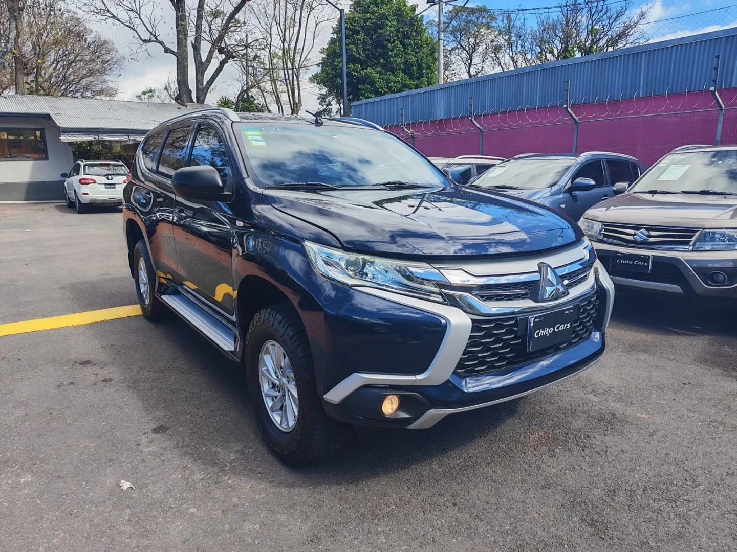 Mitsubishi Montero Sport - Image 1