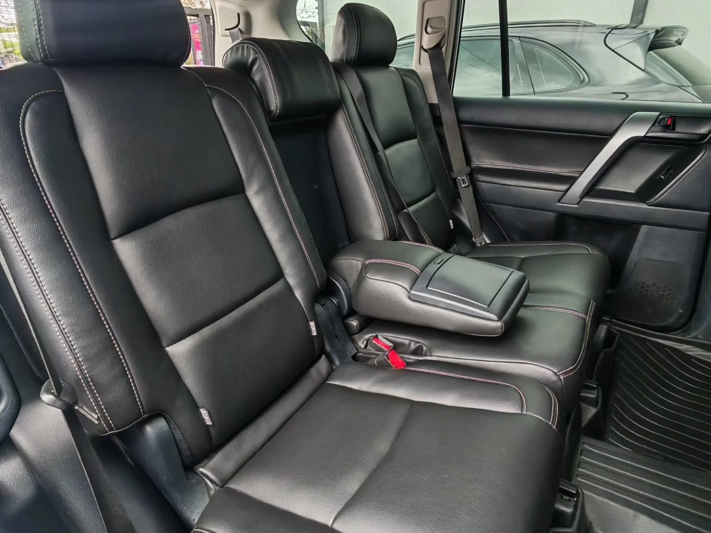 Toyota Prado TX - Image 4