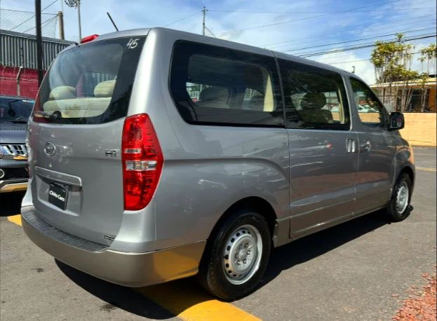 Hyundai H1 - Image 5