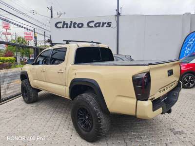 Toyota Tacoma - Image 7