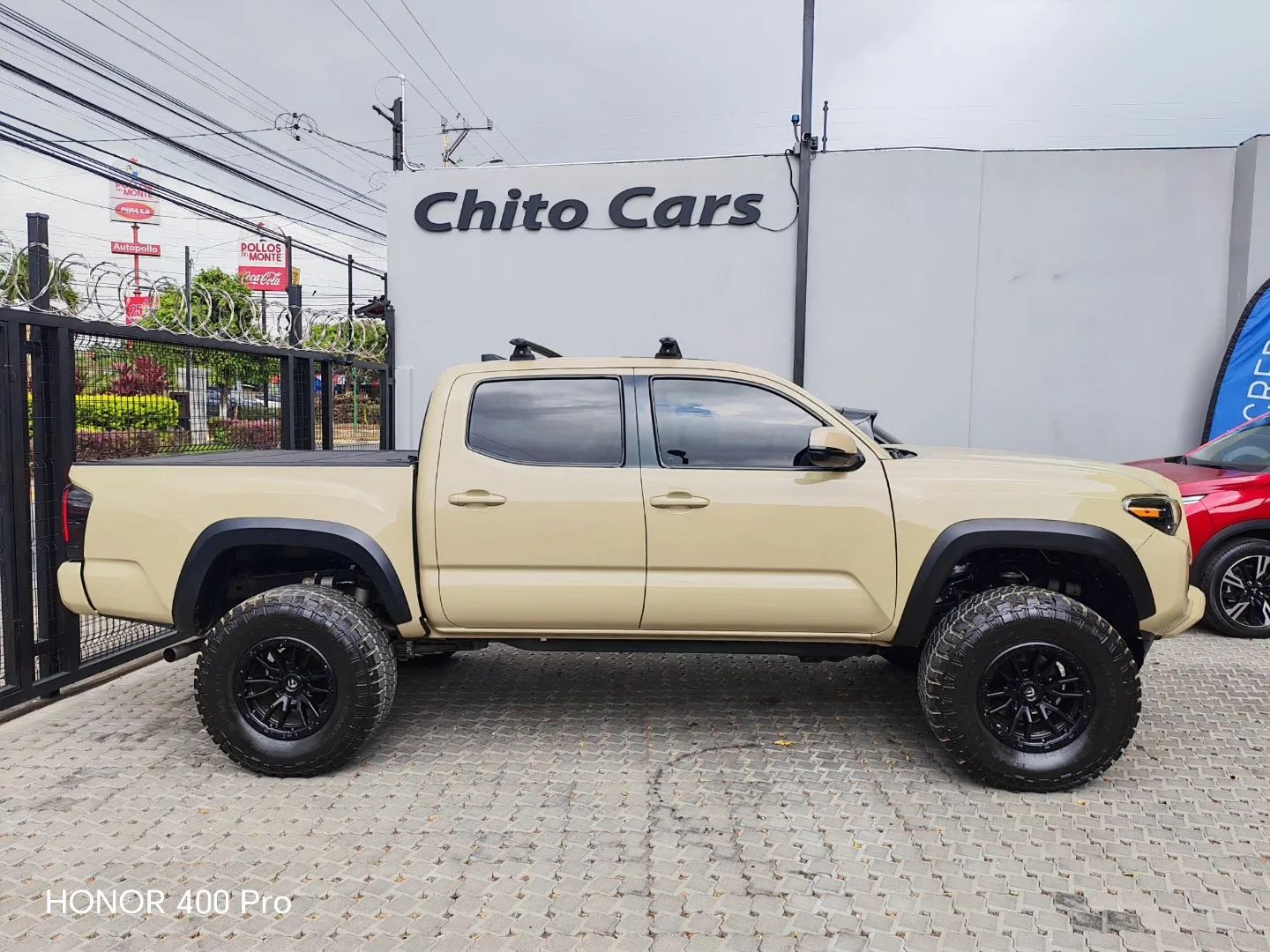Toyota Tacoma - Image 3