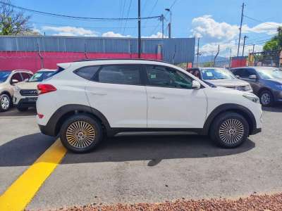 Hyundai Tucson - Image 5