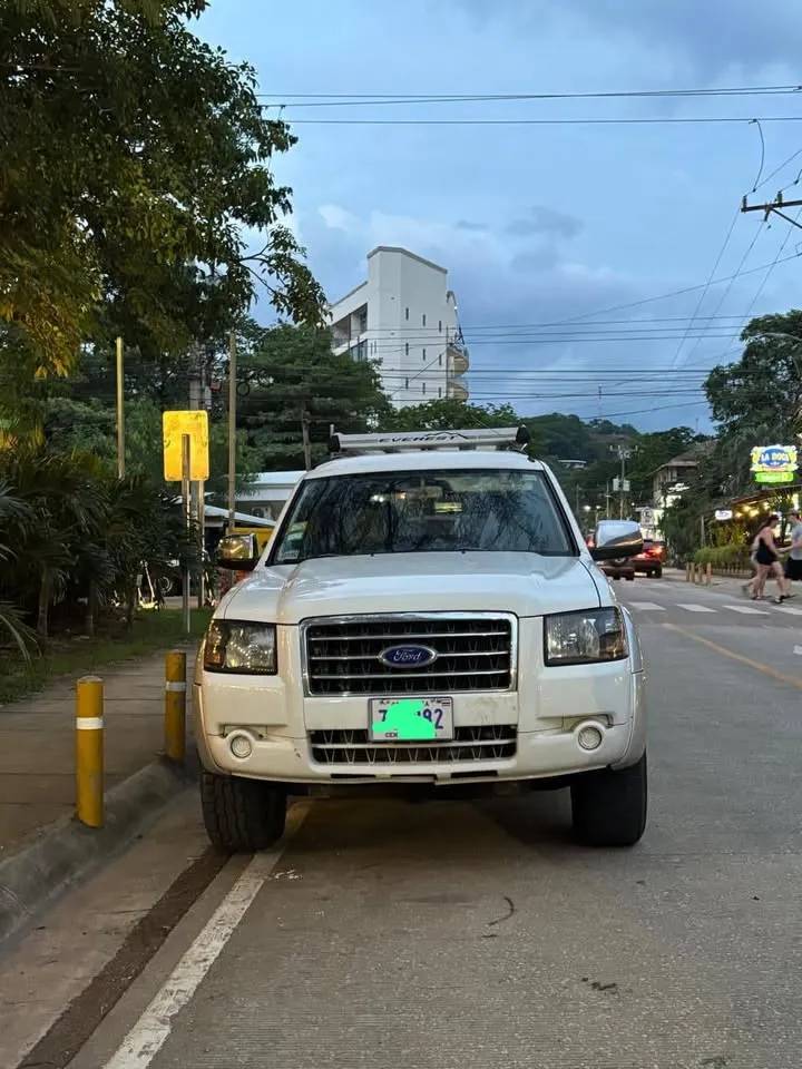 2007 Ford Everest