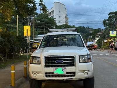 Ford Everest - Image 1