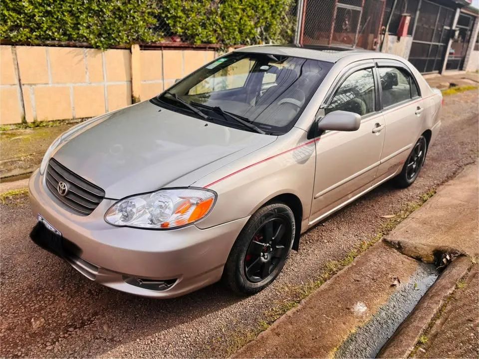 Toyota Corolla - Image 3