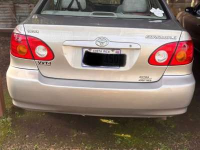 Toyota Corolla - Image 10