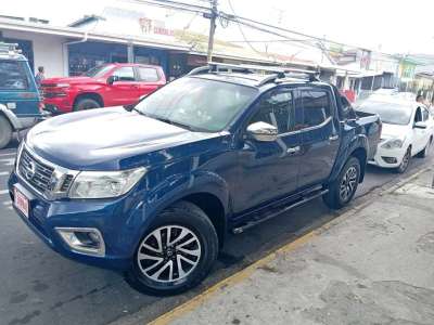 Nissan Frontier - Image 2