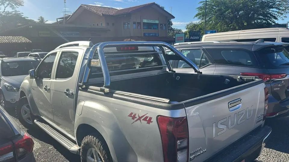 Isuzu D-Max - Image 3