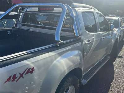 Isuzu D-Max - Image 5