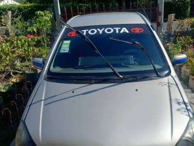 Toyota Yaris - Image 1