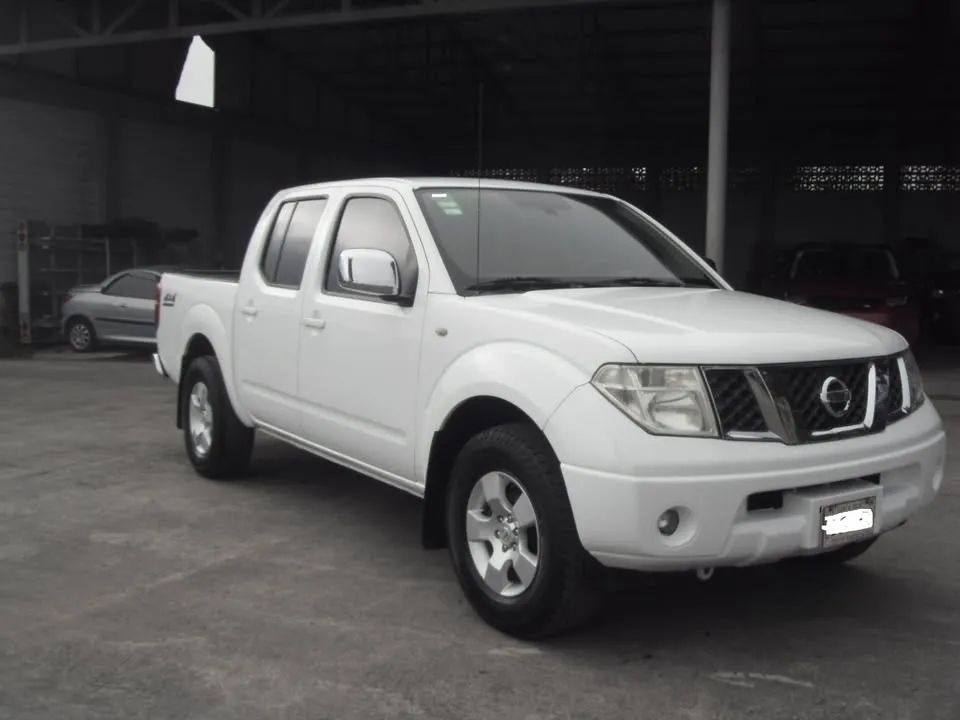 Nissan Navara - Image 1
