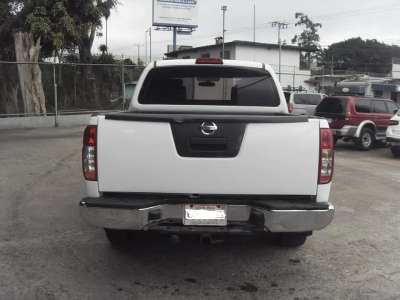 Nissan Navara - Image 4
