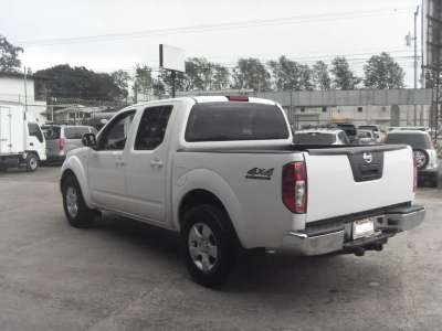 Nissan Navara - Image 5