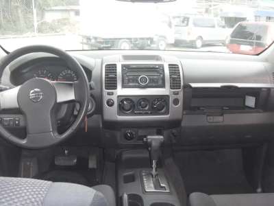 Nissan Navara - Image 10