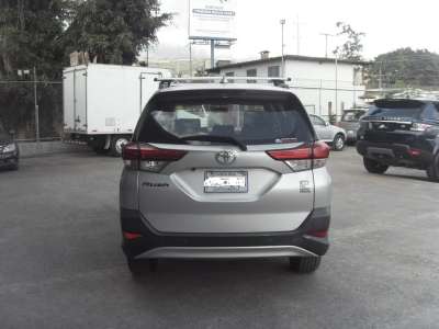 Toyota Rush - Image 6