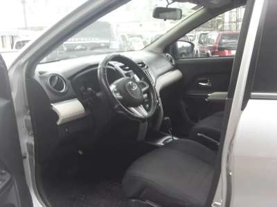 Toyota Rush - Image 7