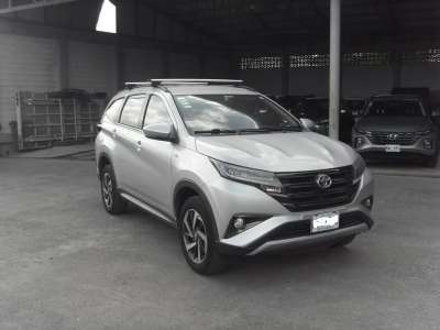 Toyota Rush - Image 4