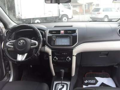 Toyota Rush - Image 11