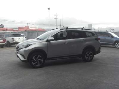 Toyota Rush - Image 12