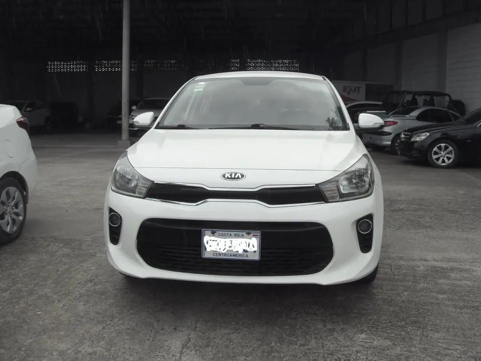 Kia Rio - Image 1
