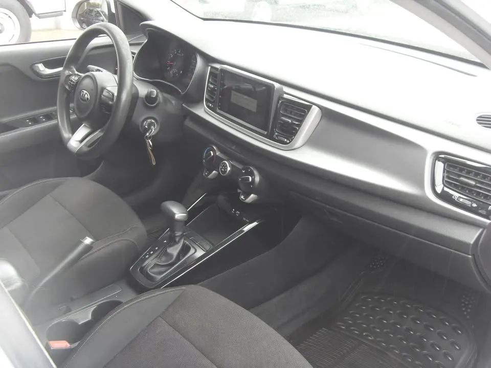 Kia Rio - Image 7