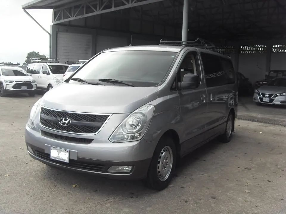 Hyundai H1 - Image 2