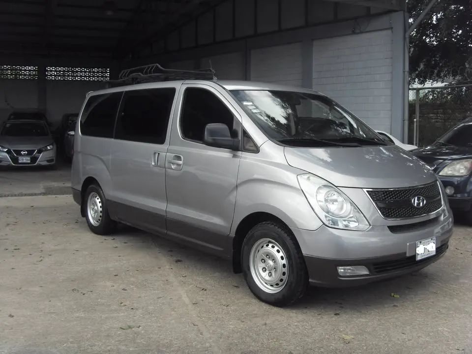 Hyundai H1 - Image 3