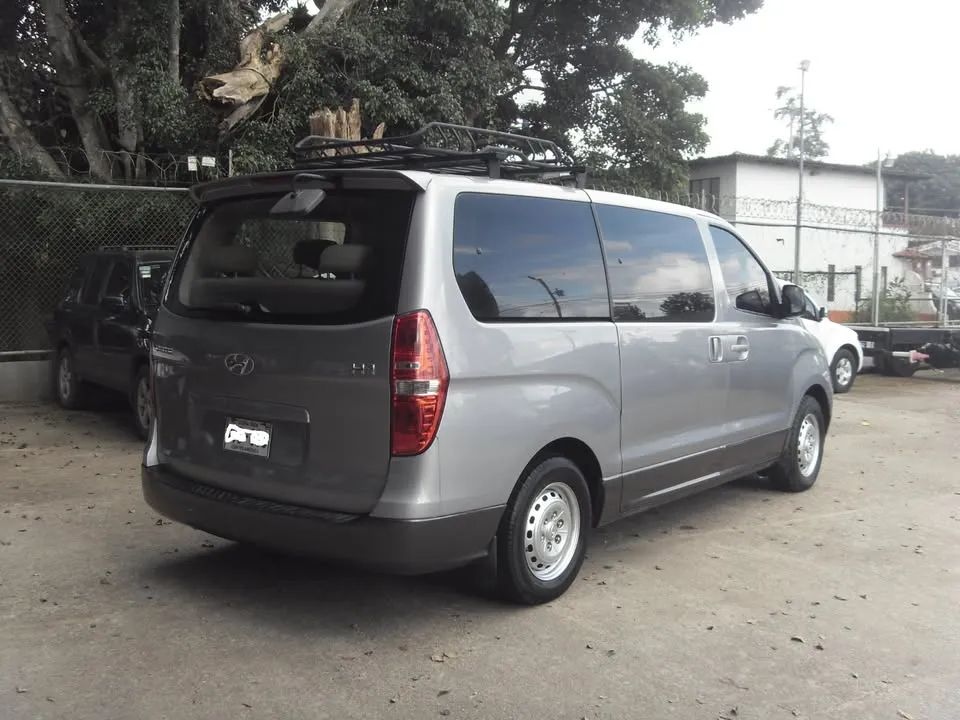 Hyundai H1 - Image 5