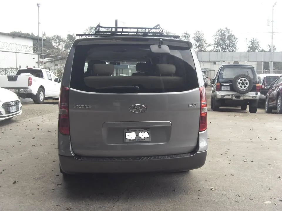 Hyundai H1 - Image 6